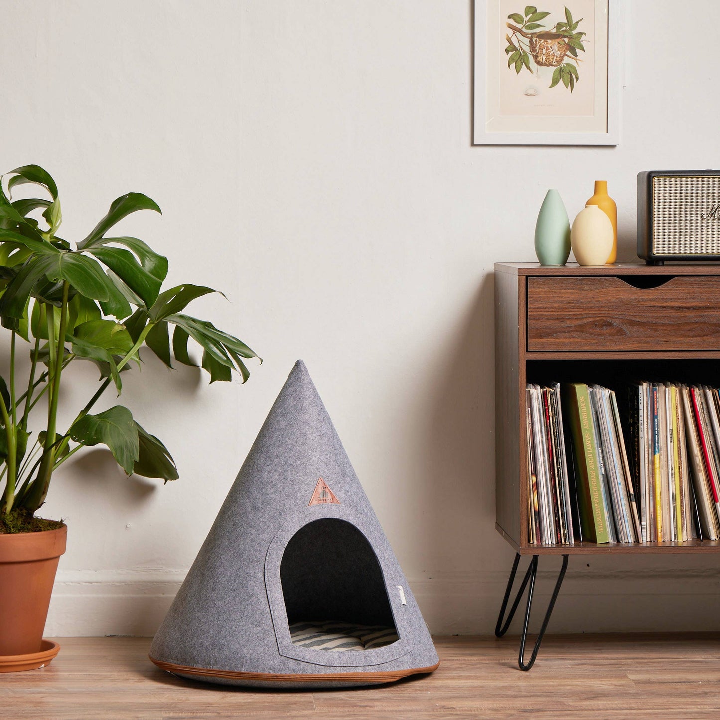 Pet Cave Lucy: Gray - Medium