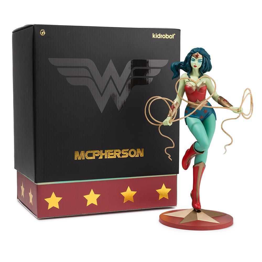 Tara McPherson: DC Comics Wonder Woman Medium Figure: Color Version